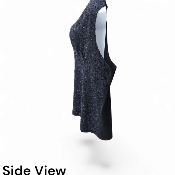 Julie's Closet Elegant Black and Gold Blouse - Picture 4 of 12